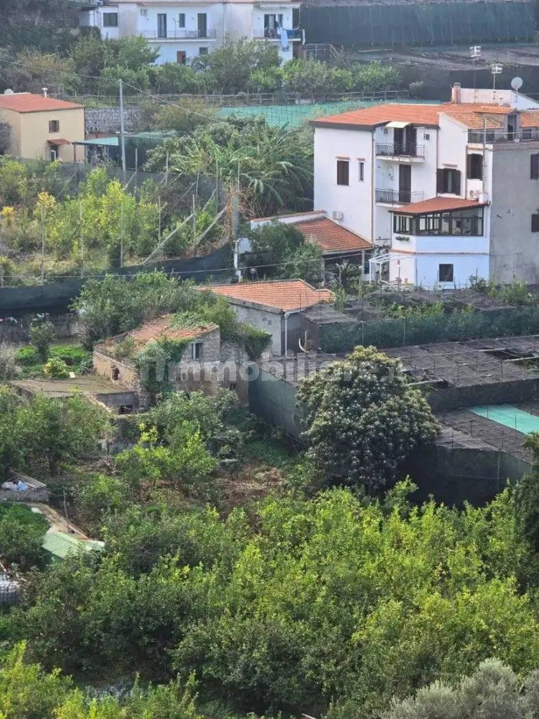 Rustico - Casale in vendita a Massa Lubrense