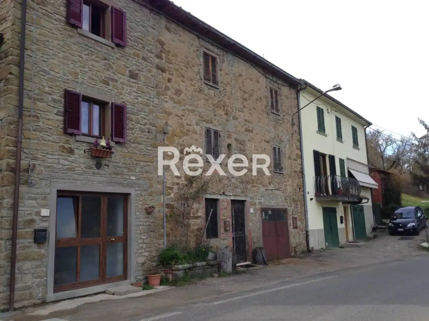 Casa indipendente in vendita a Arezzo