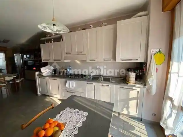 Appartamento in vendita a Parma