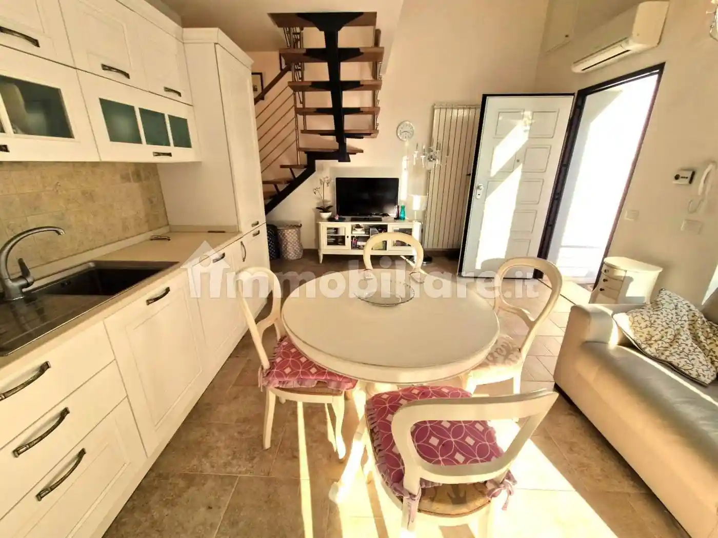 Appartamento in vendita a Rosignano Marittimo