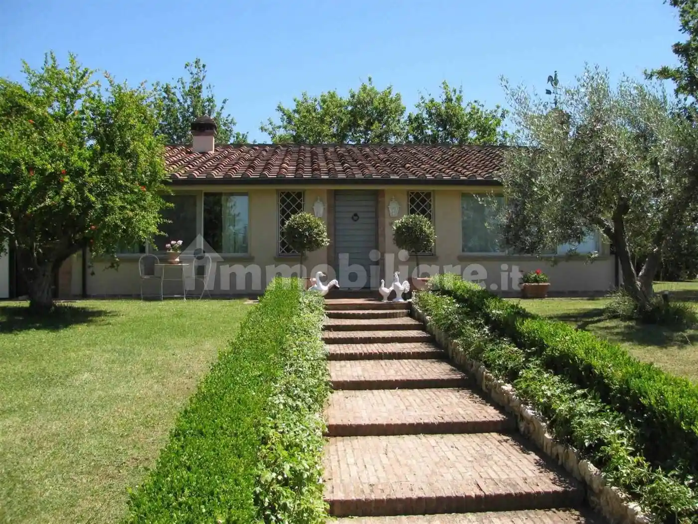 Villa in vendita a Cecina