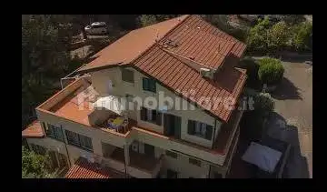 Appartamento in vendita a Montescudaio