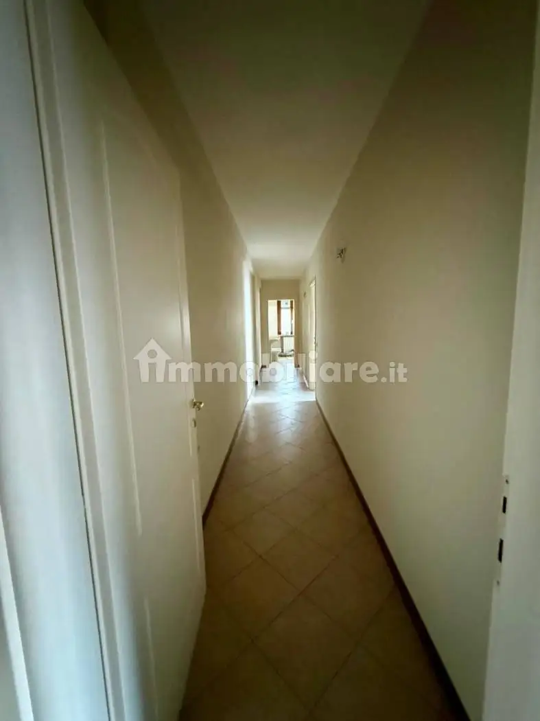 Trilocale via Fratelli Reguitti 1, Centro, Agnosine - foto 4