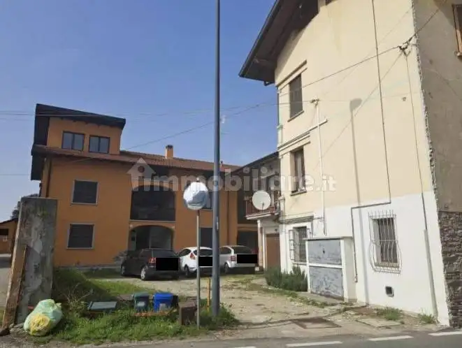 Appartamento in asta a Brebbia