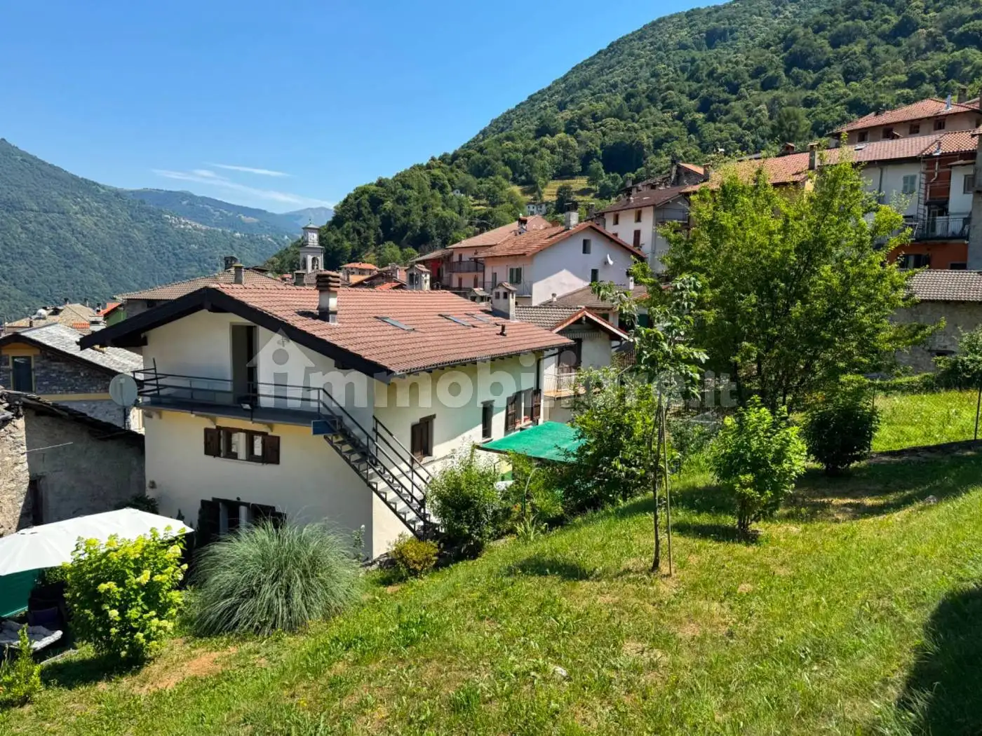 Villa in vendita a Schignano