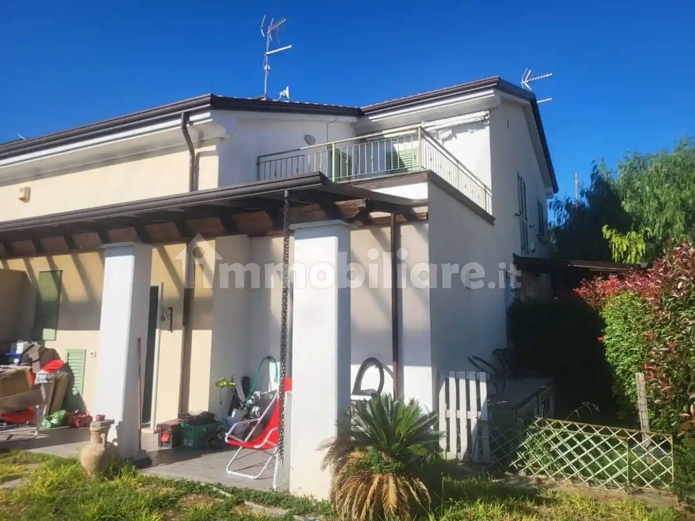 Villetta a schiera in vendita a Luni