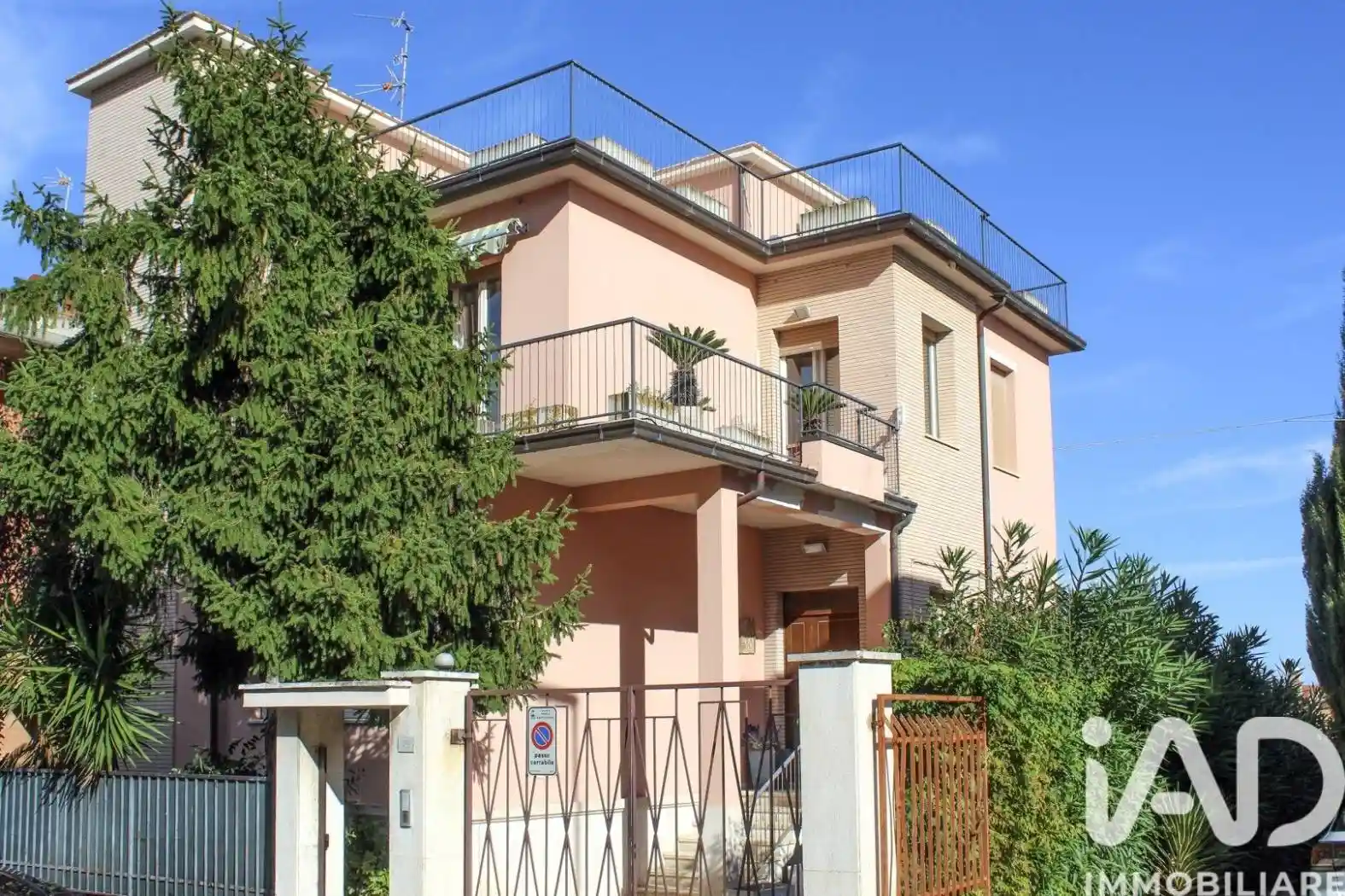 Villa in vendita a Porto Sant'Elpidio