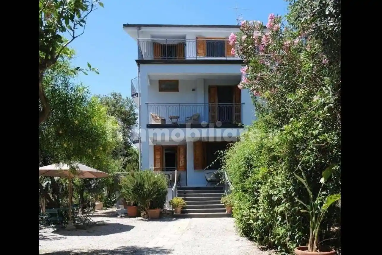 Villa in vendita a Torrenova