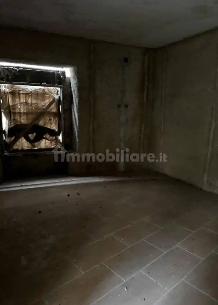 Appartamento all'asta via Giuseppe Verli, Airola - foto 3