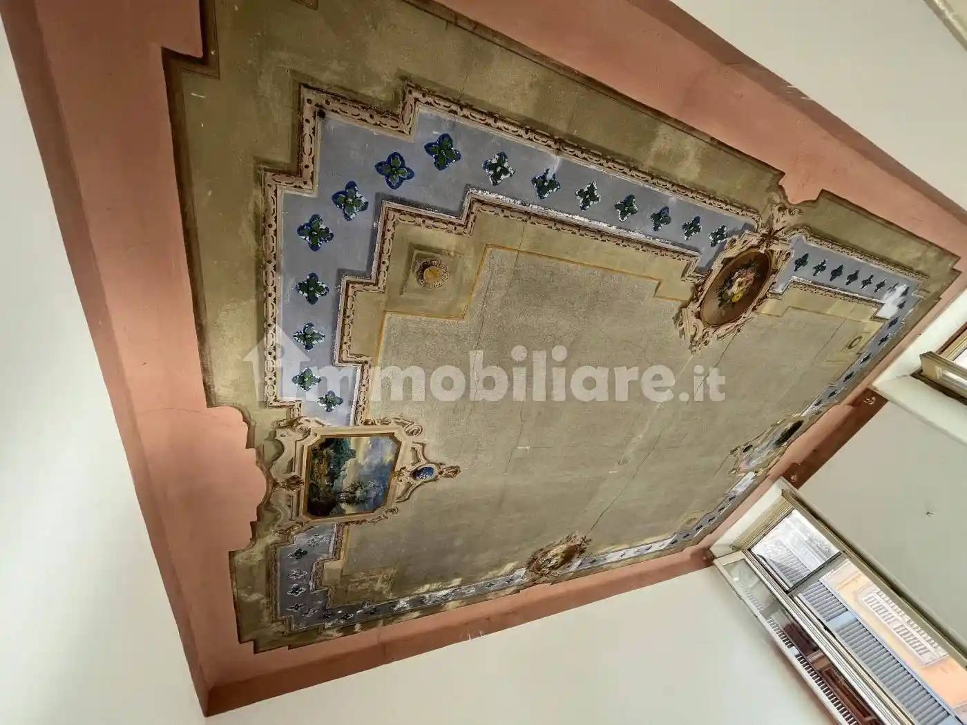 Appartamento in vendita a Pavia