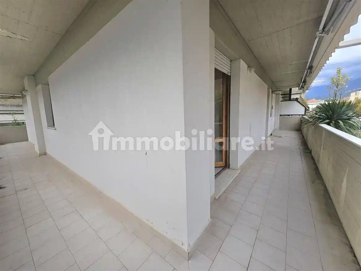 Appartamento in vendita a Massa