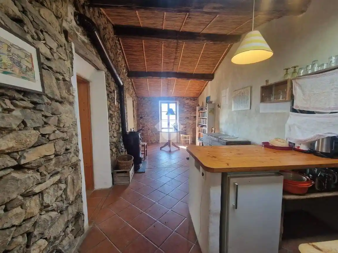 Appartamento in vendita a Molini di Triora