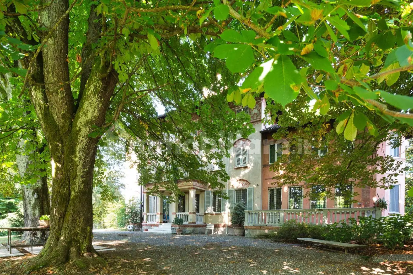 Villa in vendita a Ovada