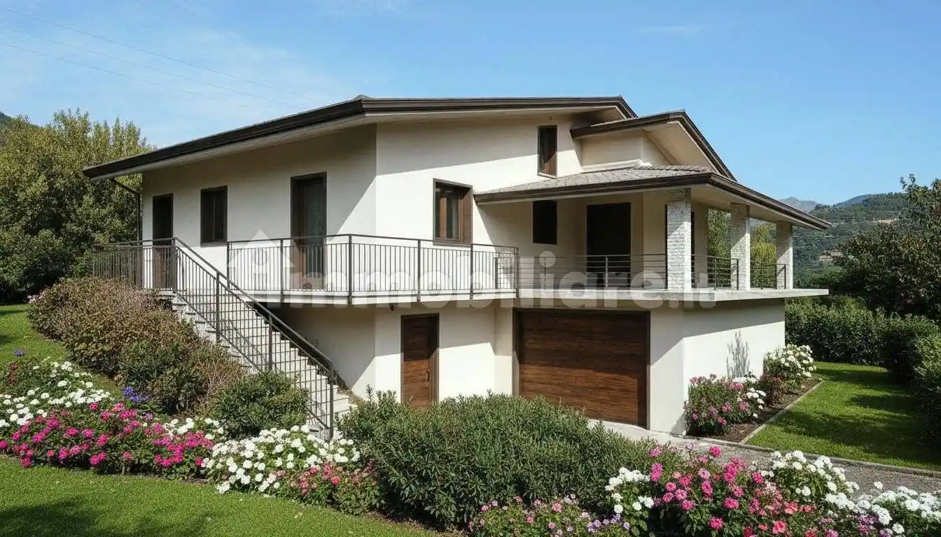 Villa in vendita a Alatri