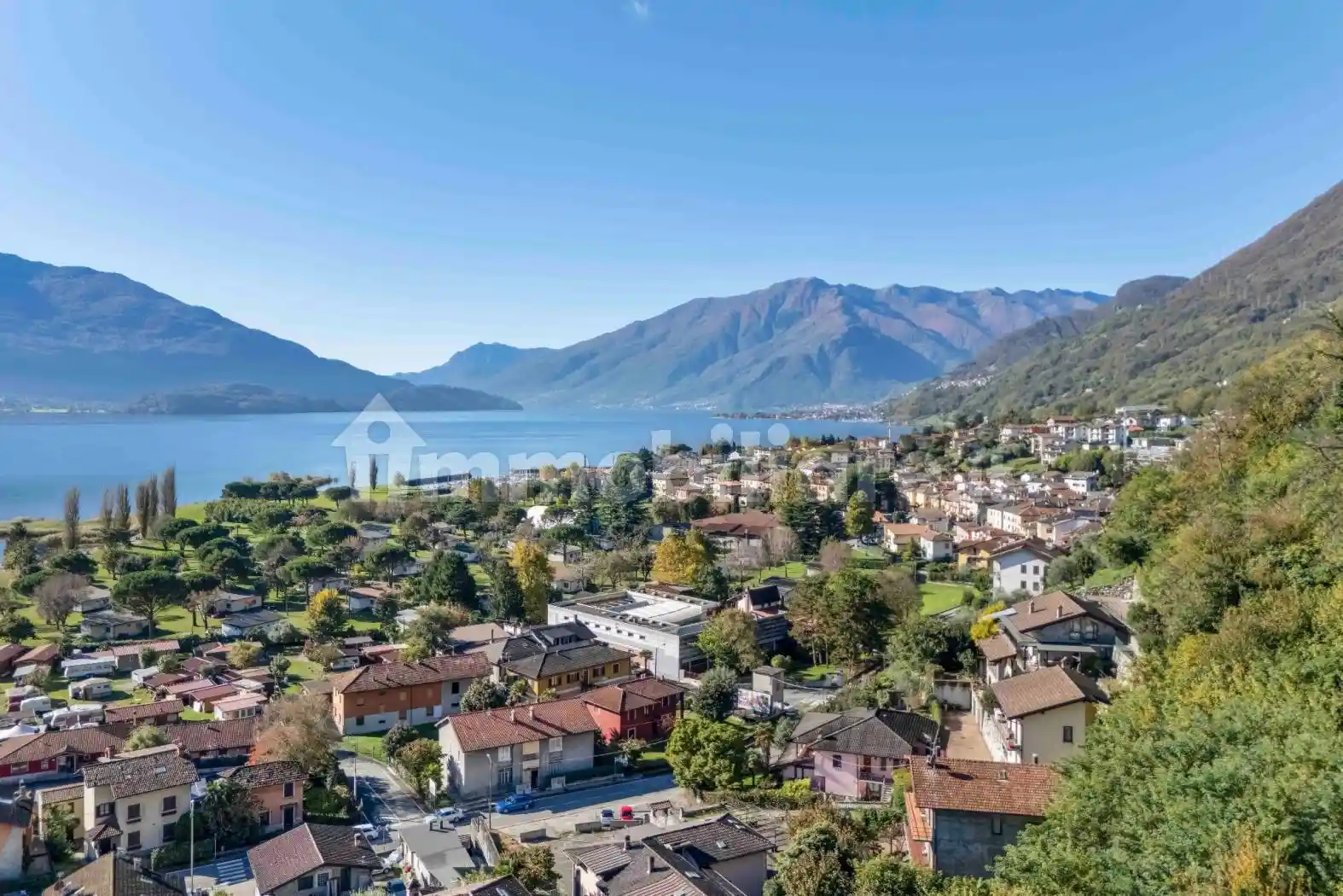 Villa in vendita a Gera Lario