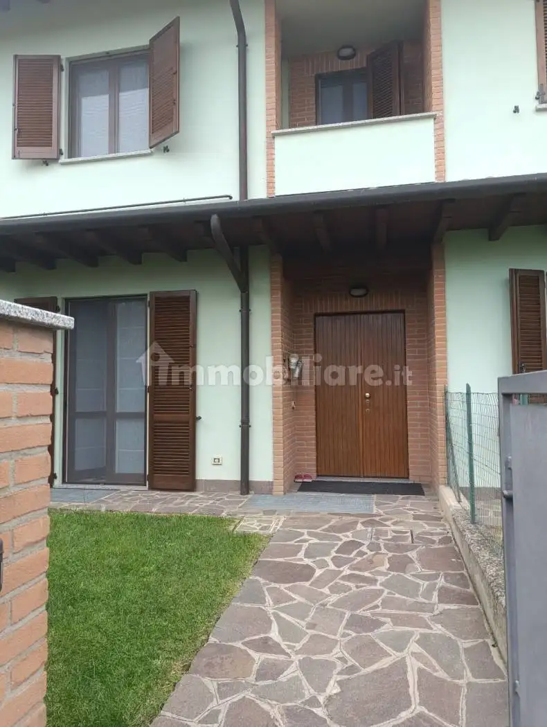 Villetta a schiera in vendita a Levate