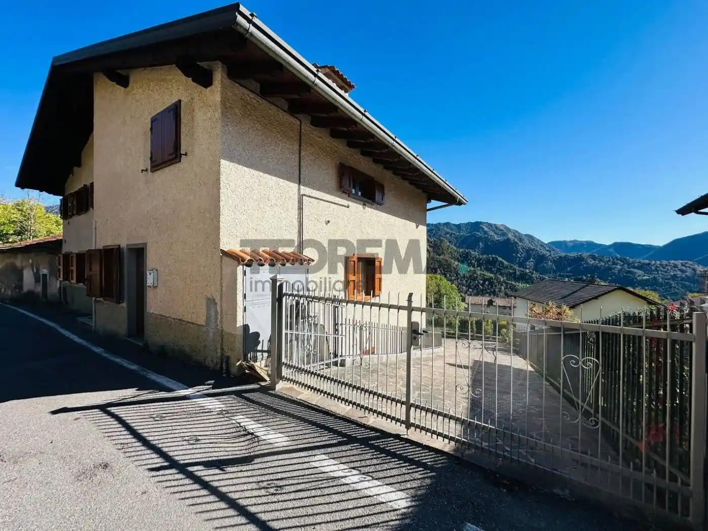 Appartamento in vendita a Castione della Presolana