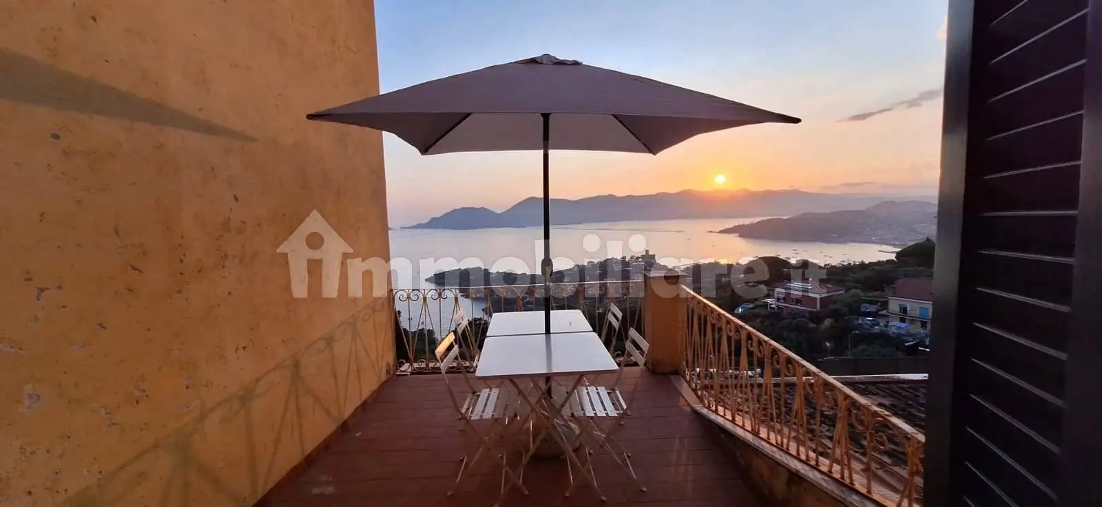 Appartamento in vendita a Lerici