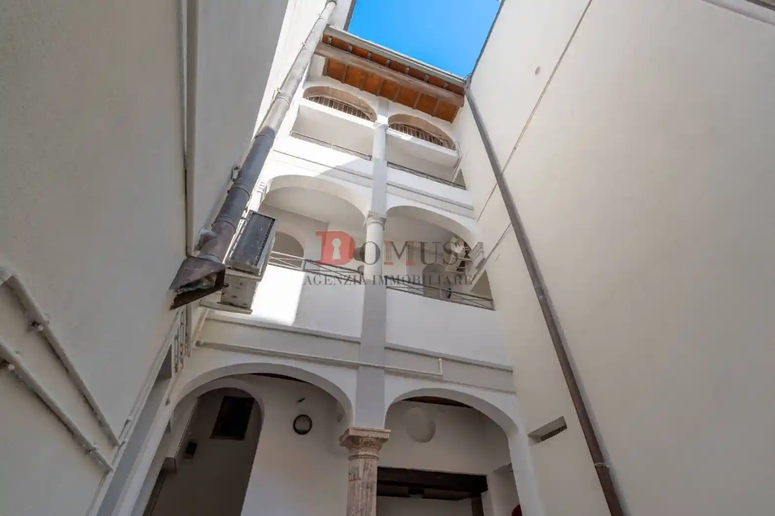 Trilocale vicolo Barche 2, Centro, Mantova - foto 4