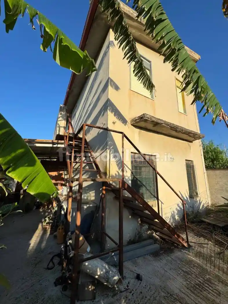 Rustico - Casale in vendita a Terme Vigliatore