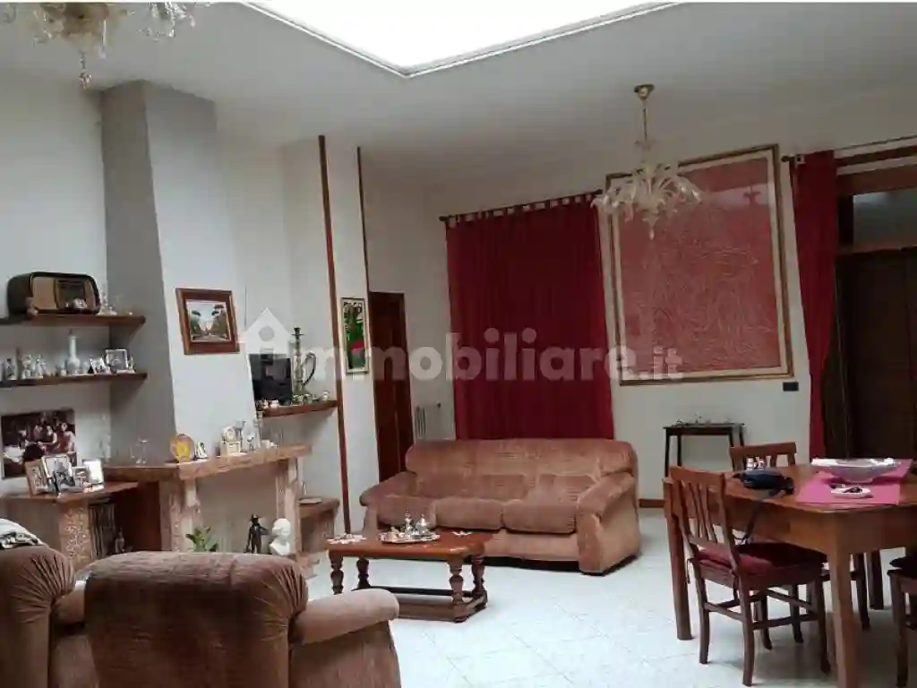 Villa bifamiliare via San Pietro, Centro, Vitulano - foto 4