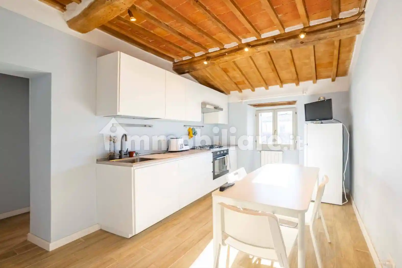 Trilocale via 20 Settembre 200, Centro, Sansepolcro - foto 4