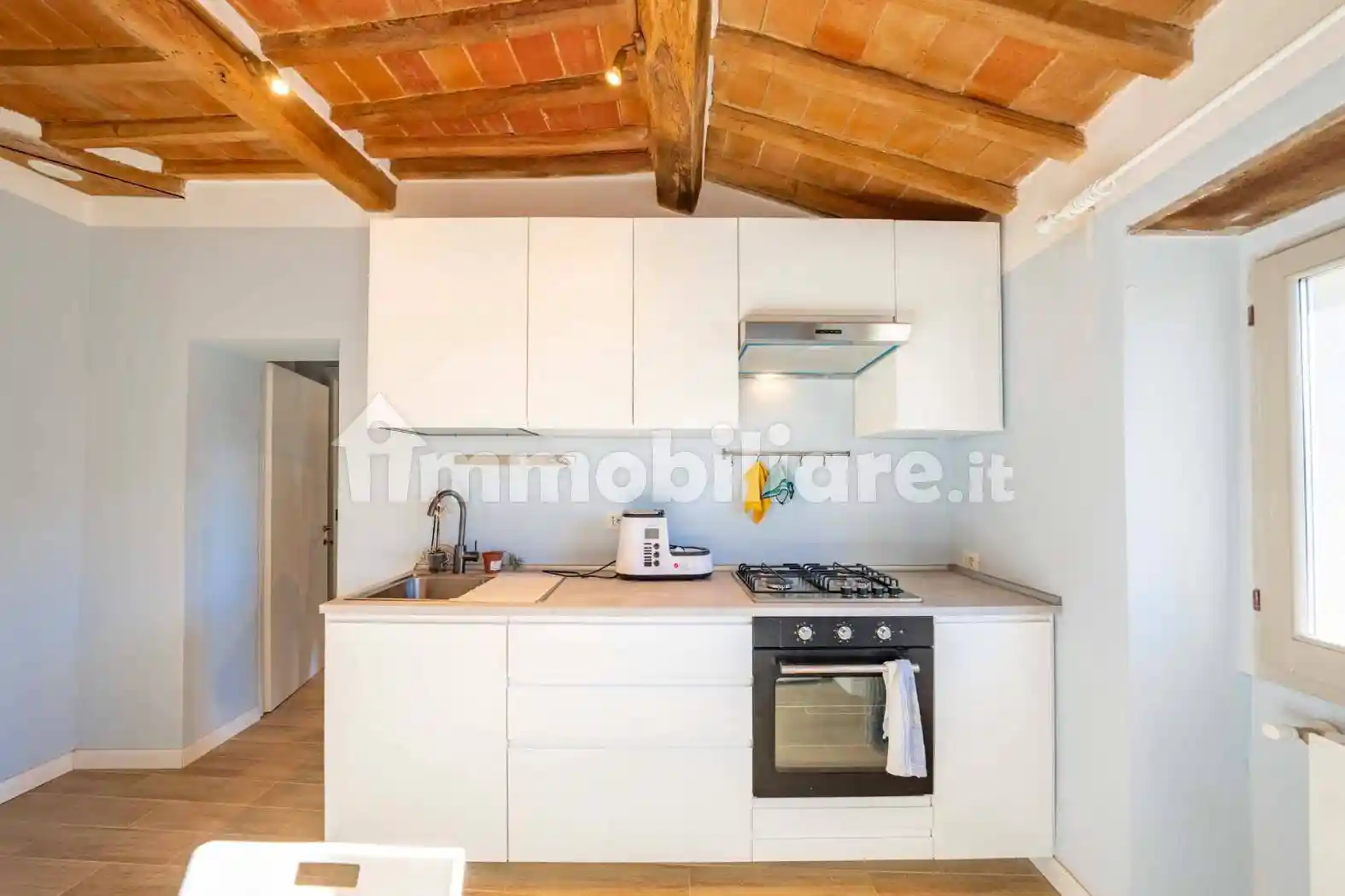 Trilocale via 20 Settembre 200, Centro, Sansepolcro - foto 5