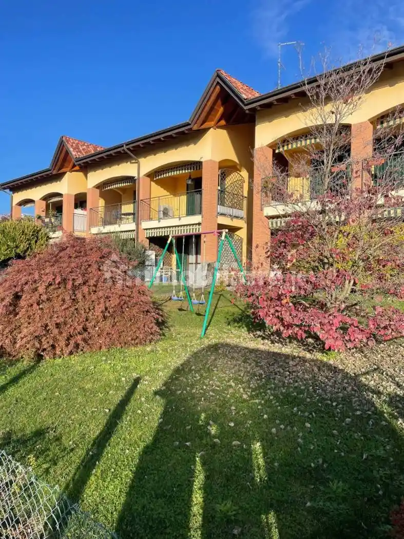 Appartamento in vendita a Albizzate