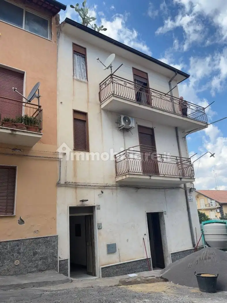 Appartamento in vendita a Ramacca