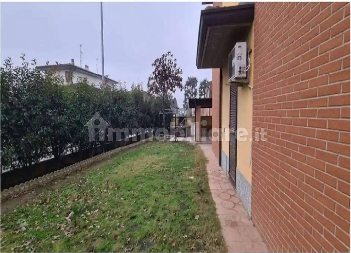 Villa all'asta via Madre Teresa di Calcutta , 1, Caselle Lurani - foto 5