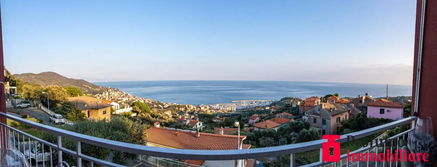 Appartamento in vendita a Varazze