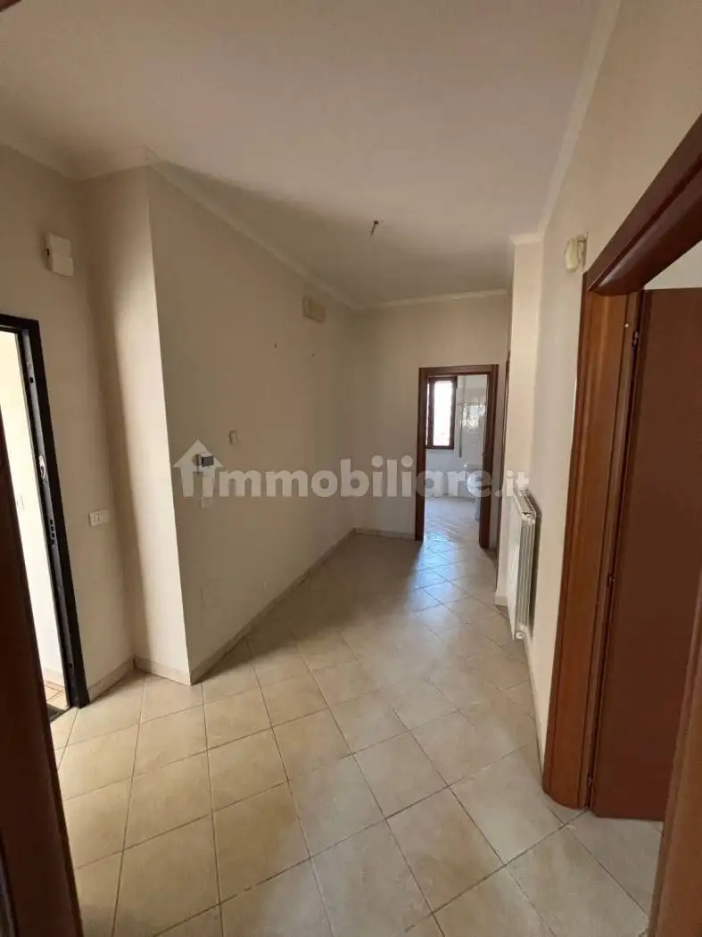 Trilocale via Roma 78, Pomezia Centro, Pomezia - foto 4