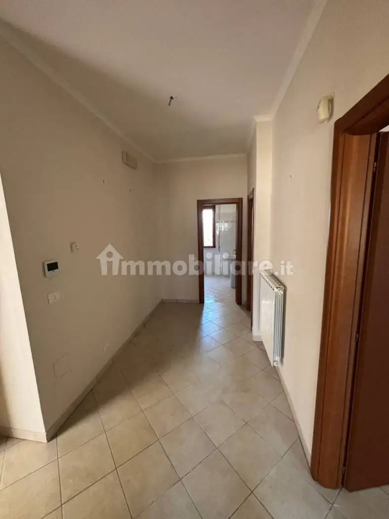 Trilocale via Roma 78, Pomezia Centro, Pomezia - foto 5