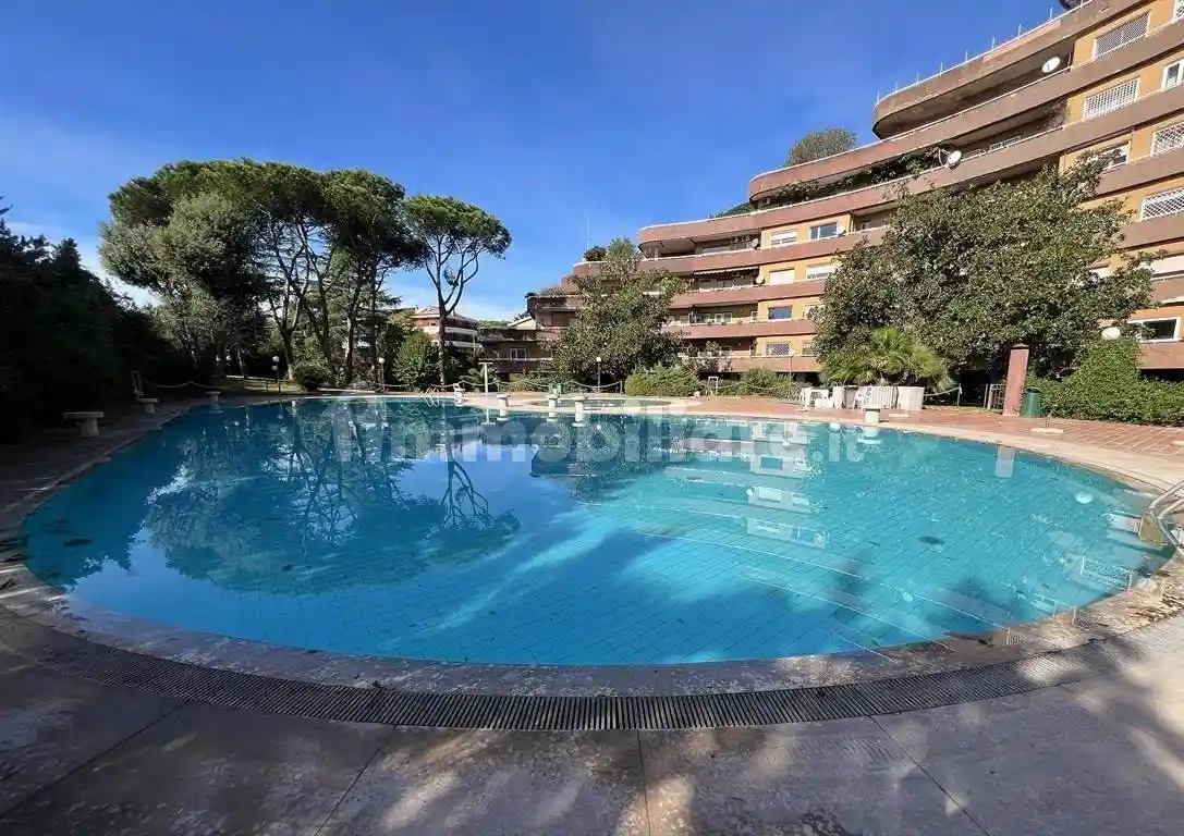 Appartamento in vendita a Roma