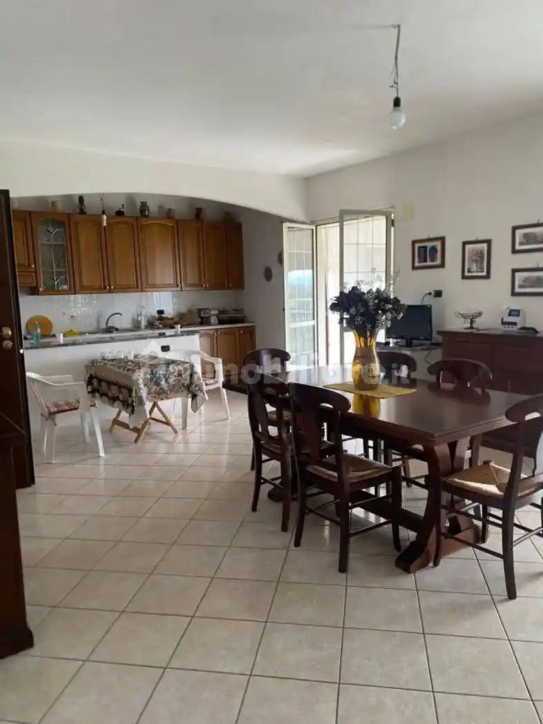 Palazzo - Edificio in Vendita - foto 4