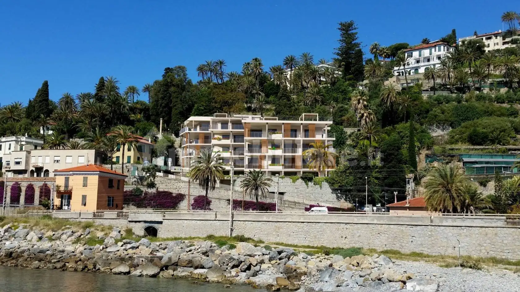 Appartamento in vendita a Bordighera