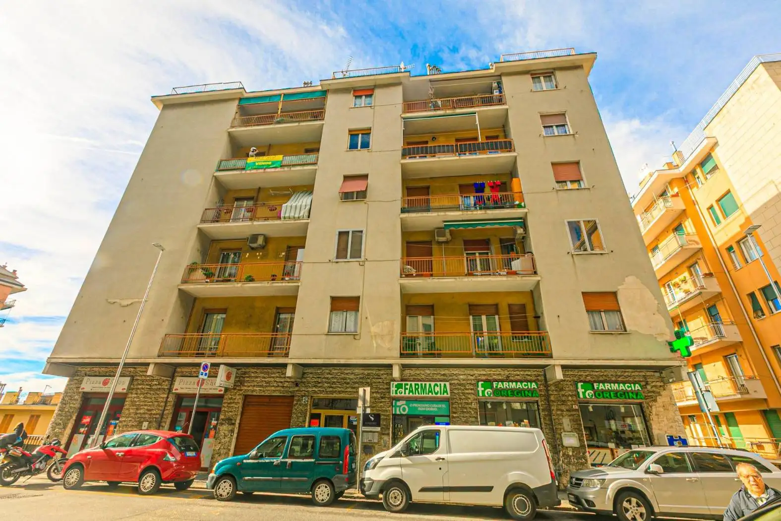 Appartamento in vendita a Genova