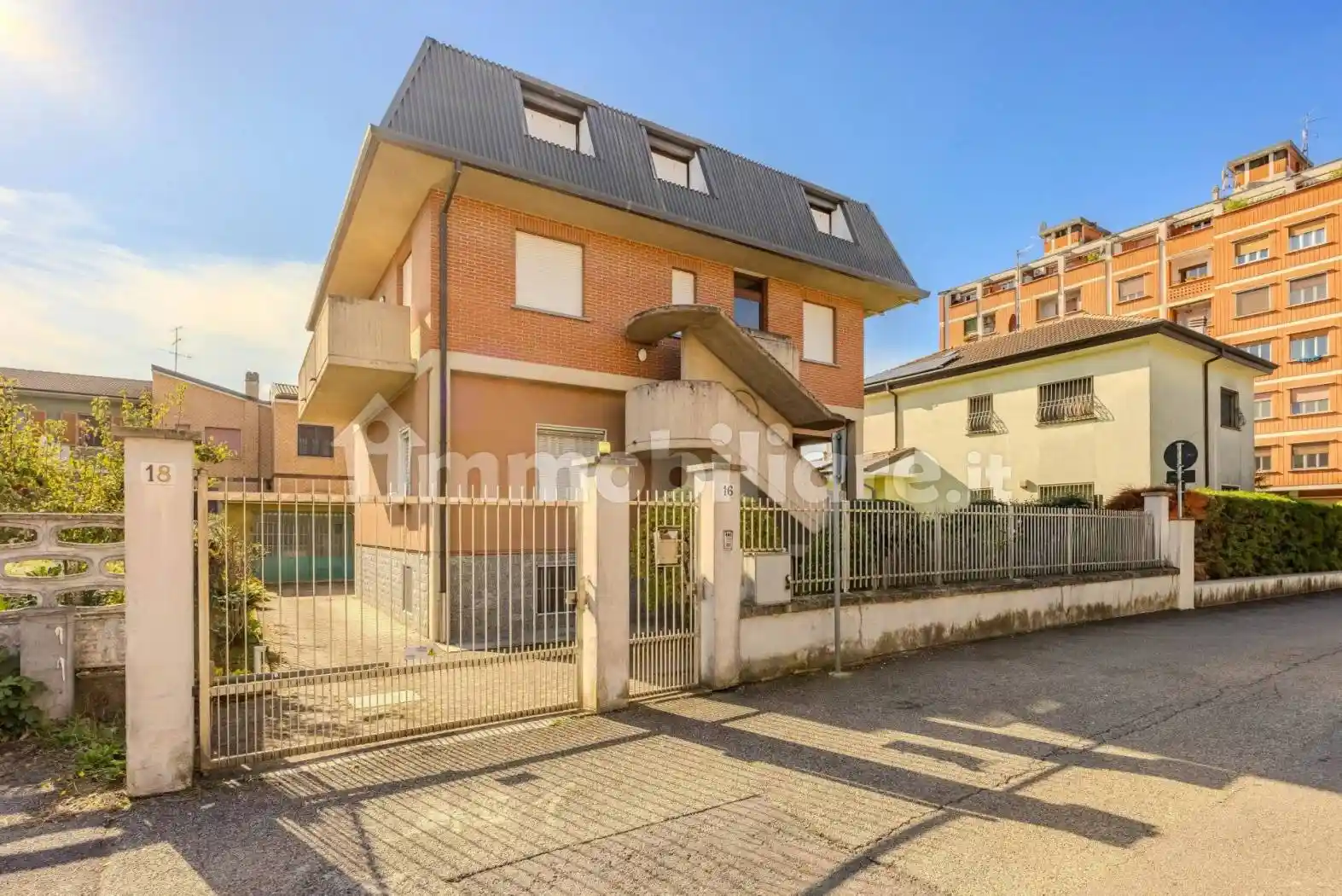 Villa in vendita a Bollate