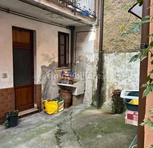 Villa unifamiliare, buono stato, 250 m², Besano - foto 2