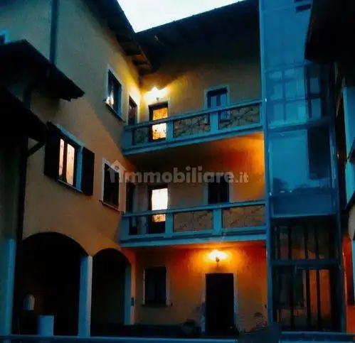 Villa in vendita a Cassano Valcuvia