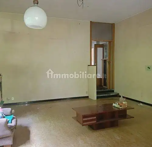 Villa unifamiliare, buono stato, 200 m², Centro, Arcisate - foto 2