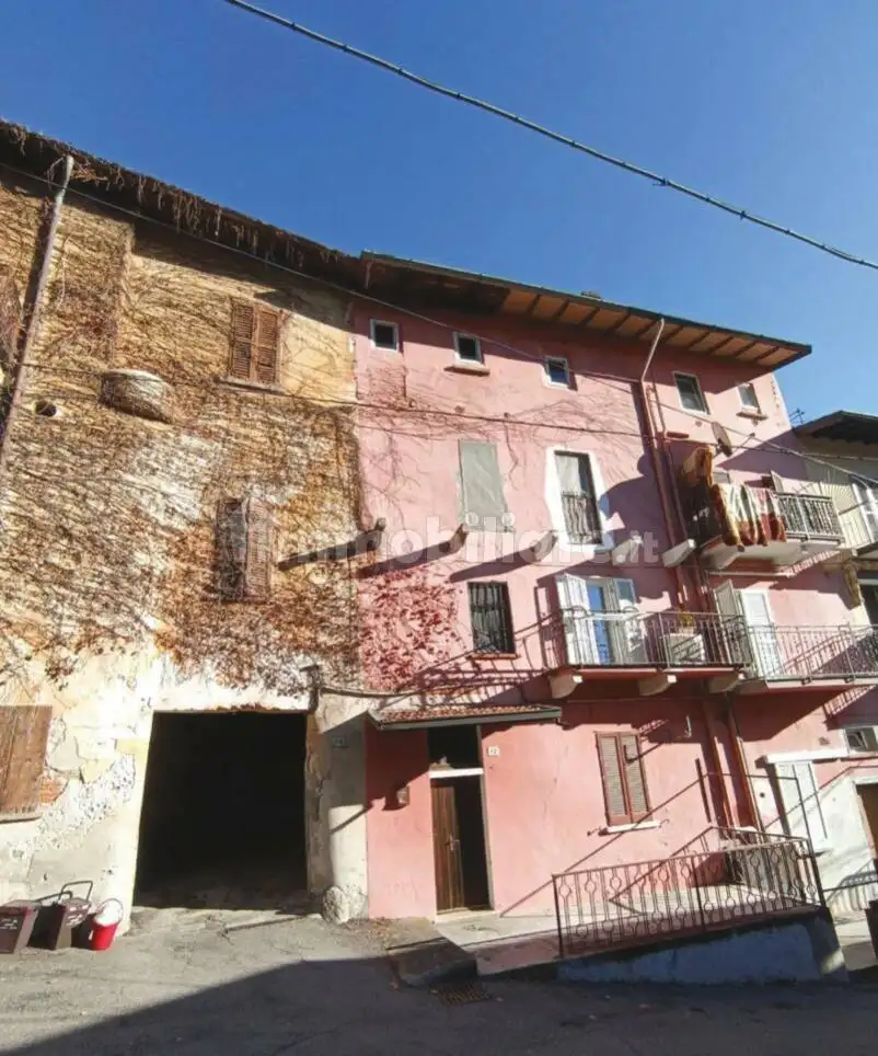 Appartamento all'asta via Chiesa, 14, Caravate - foto 2