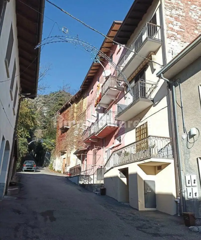 Appartamento all'asta via Chiesa, 14, Caravate - foto 4