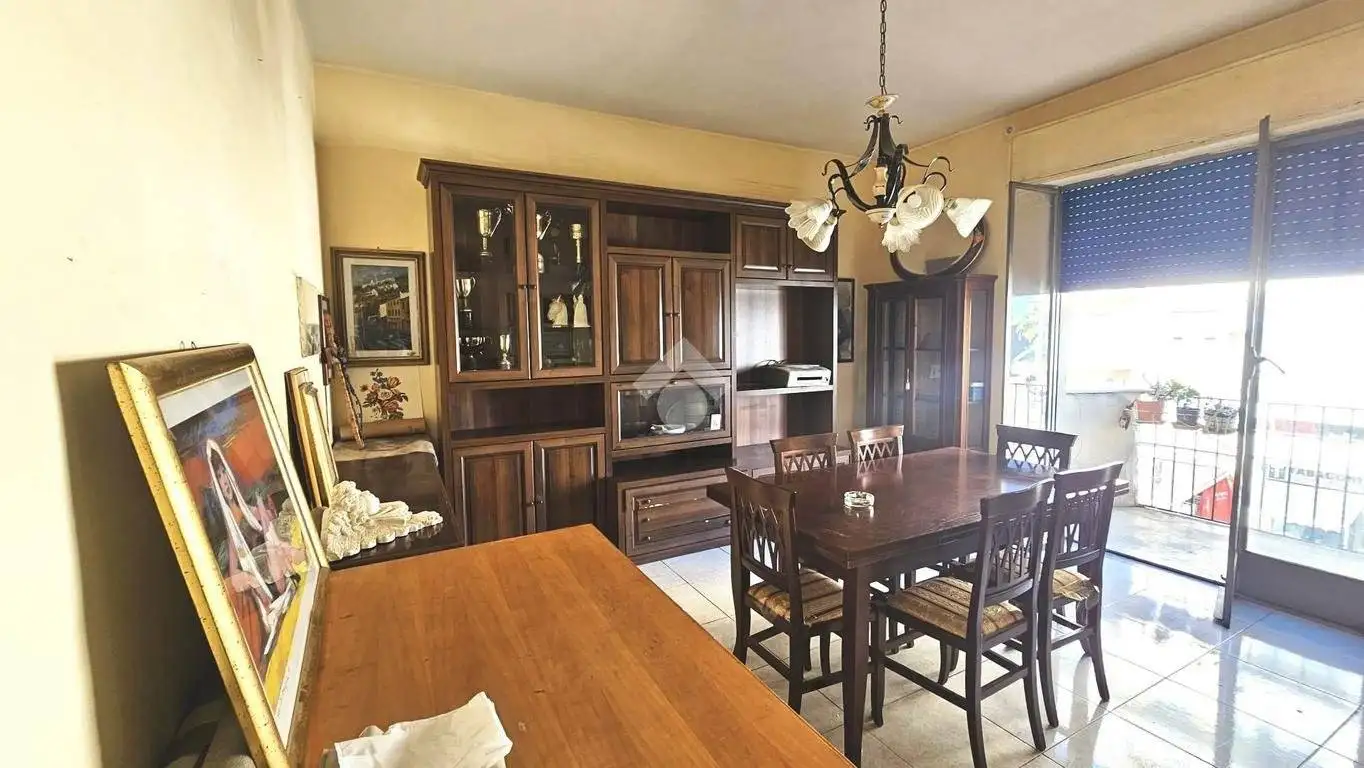 Appartamento in vendita a Palermo