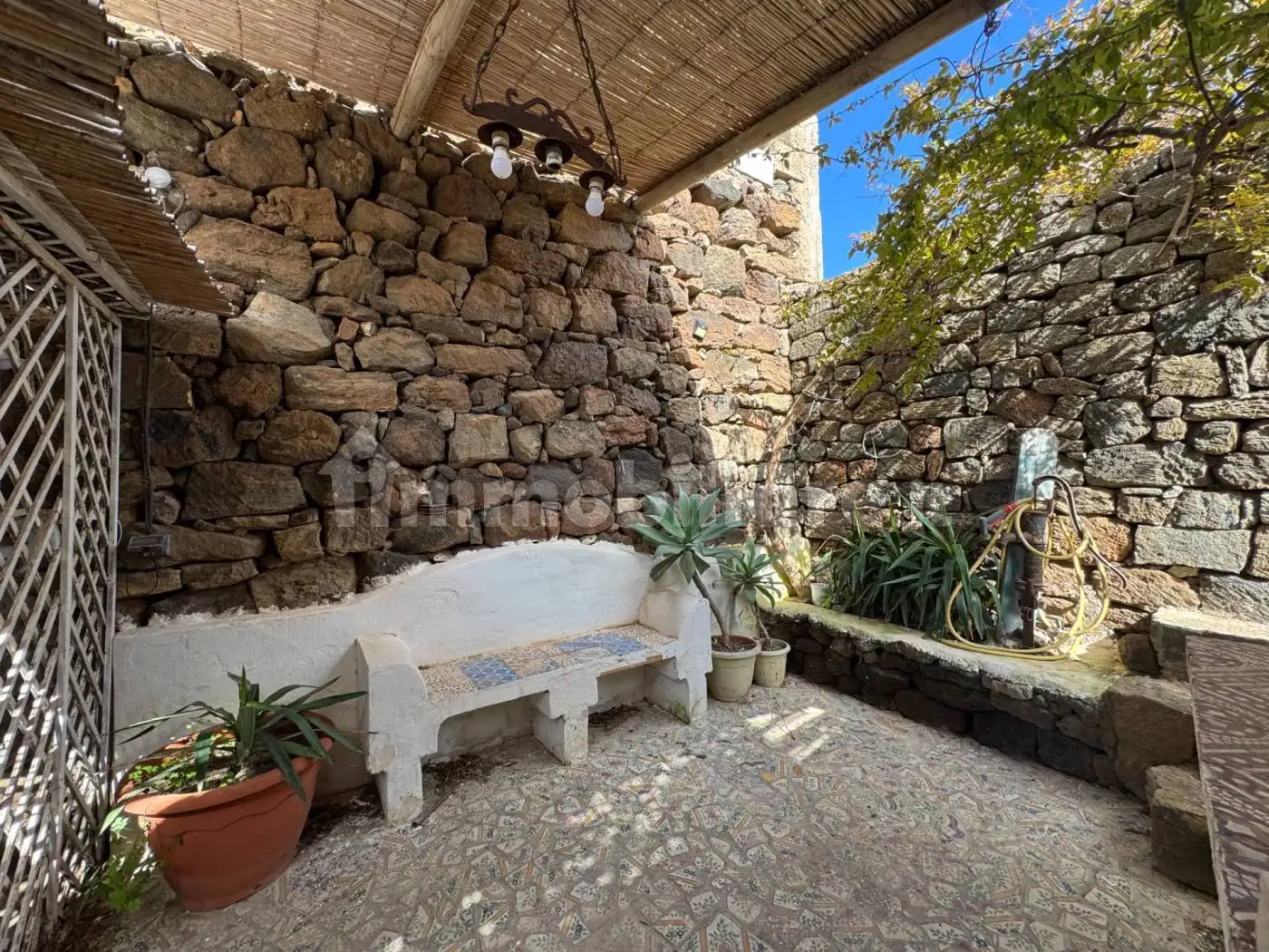 Appartamento in affitto a Pantelleria