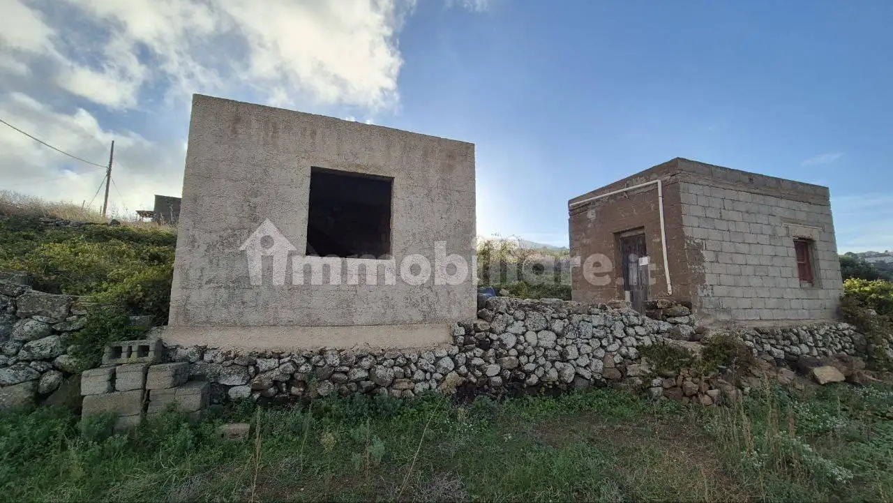 Villa in vendita a Pantelleria