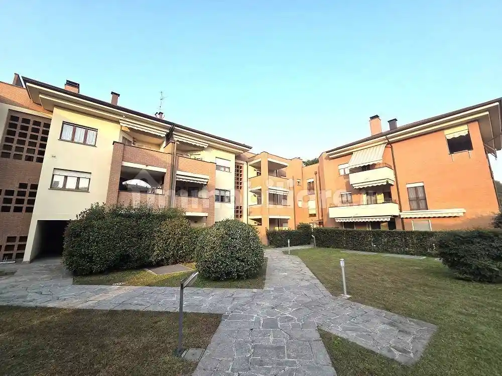 Appartamento in vendita a Arcore