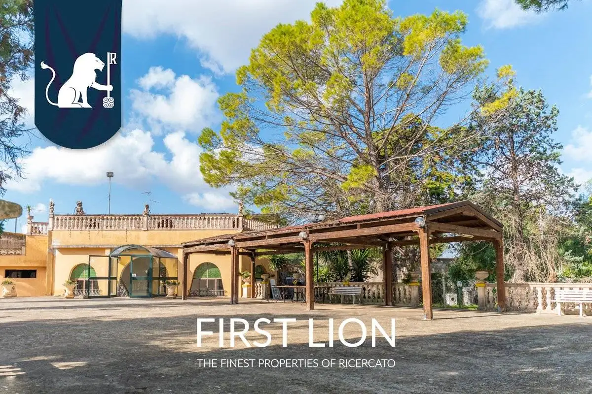 Villa in vendita a Oria