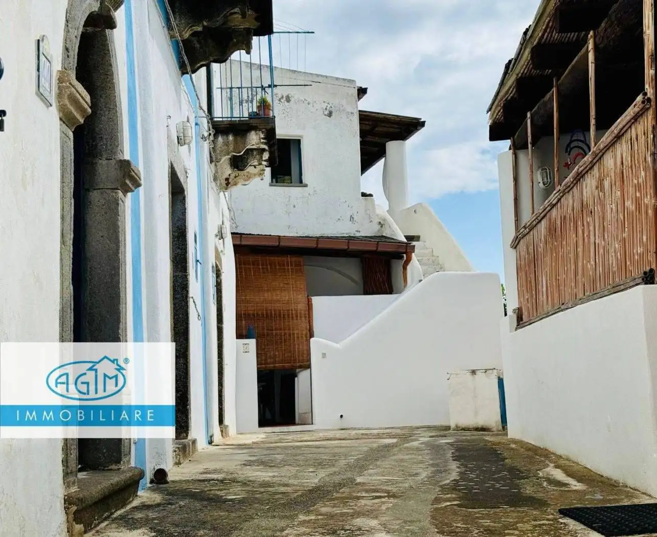 Appartamento in vendita a Santa Marina Salina