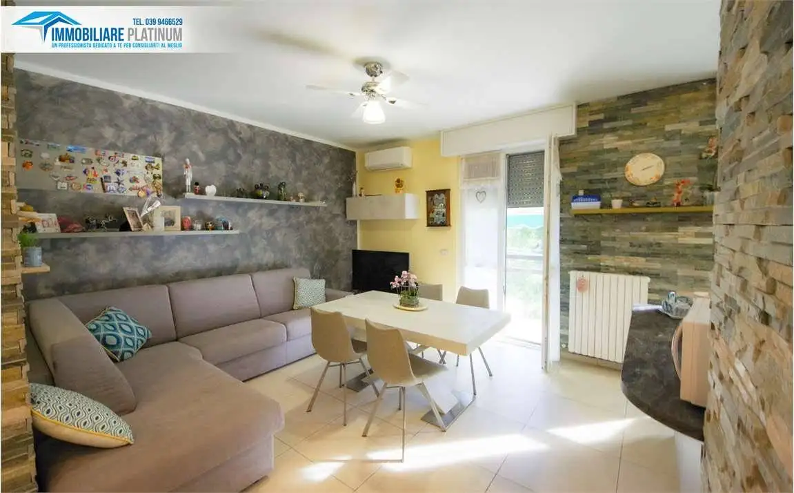 Appartamento in vendita a Sovico